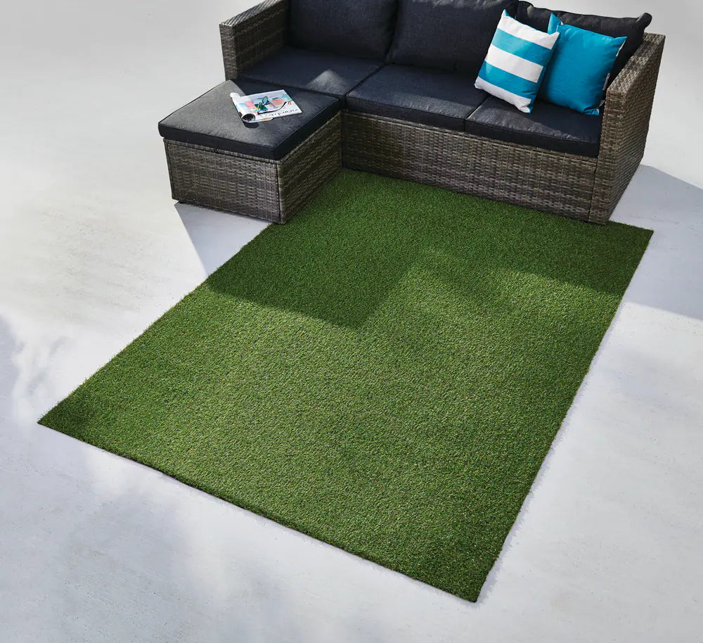 Artificial Grass Mats ( 15 x 23 INCHES )